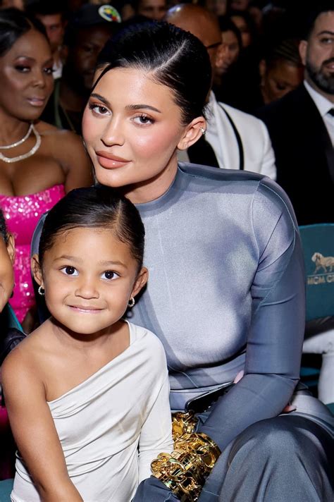 kylie jenner son and daughter